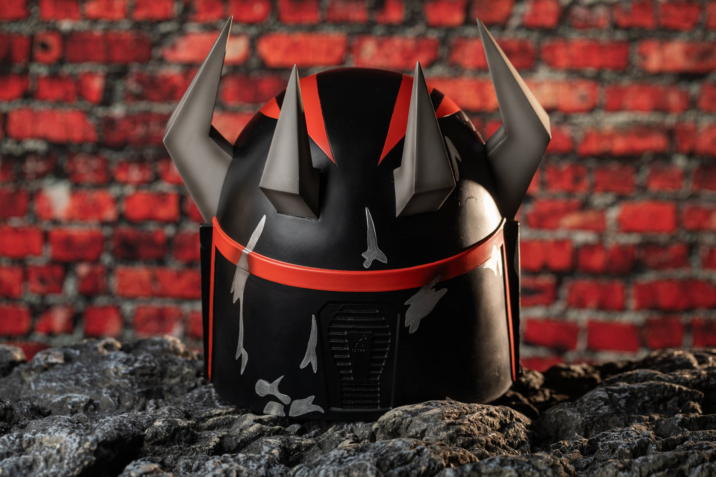 【New Arrival】Xcoser Mandalorian Gar Saxon Helmet